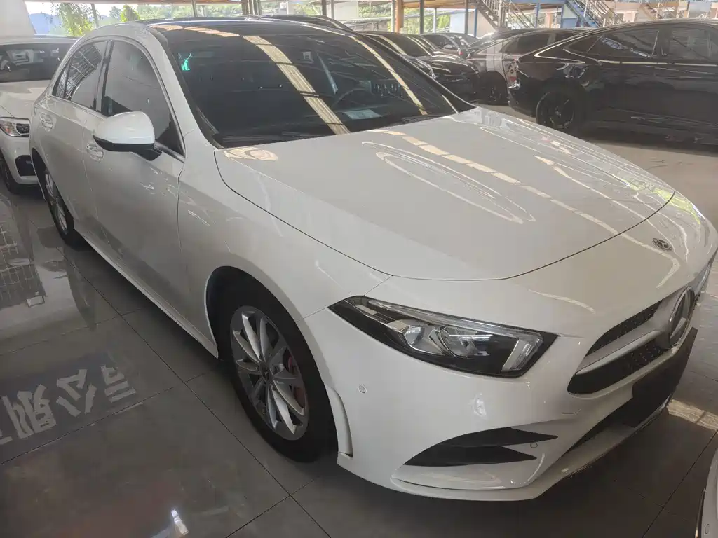 Mercedes-Benz A-Class — миниатюра 2