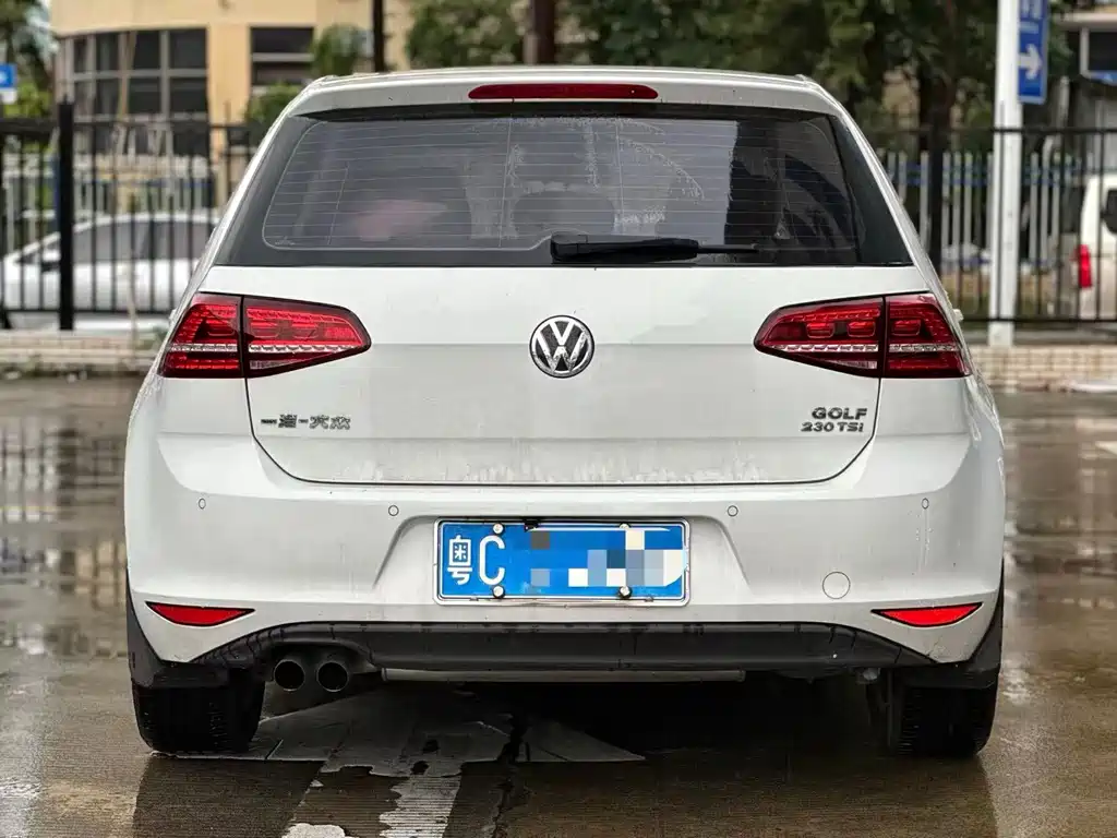 Volkswagen Golf — миниатюра 6