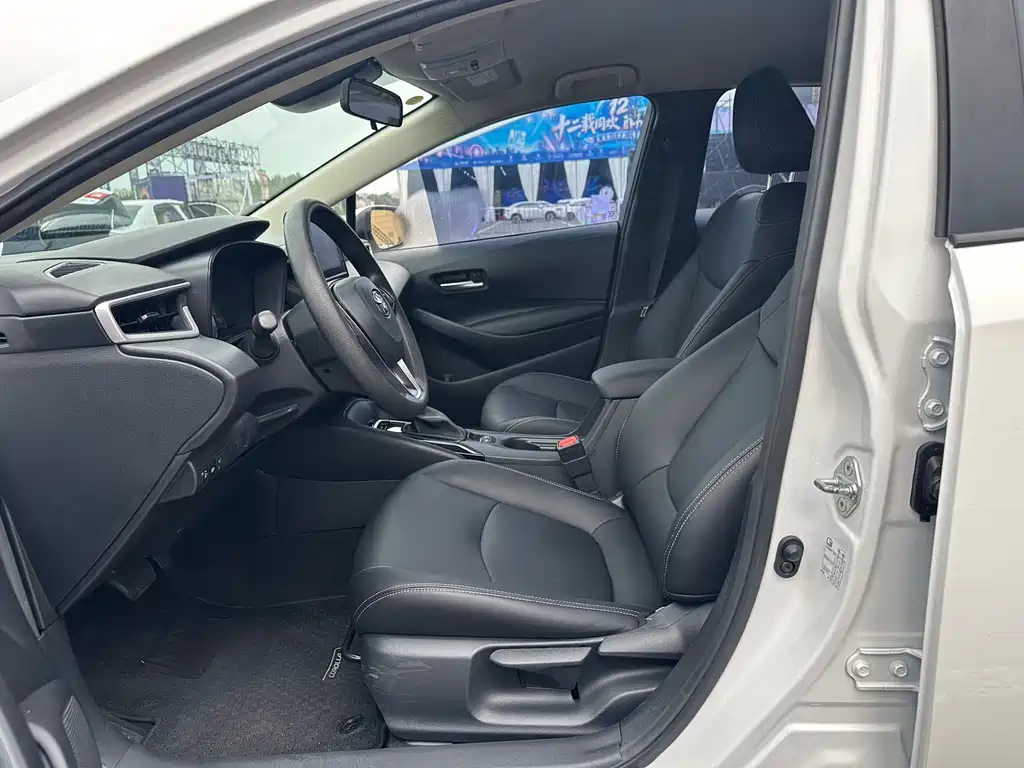 Toyota Corolla — миниатюра 4