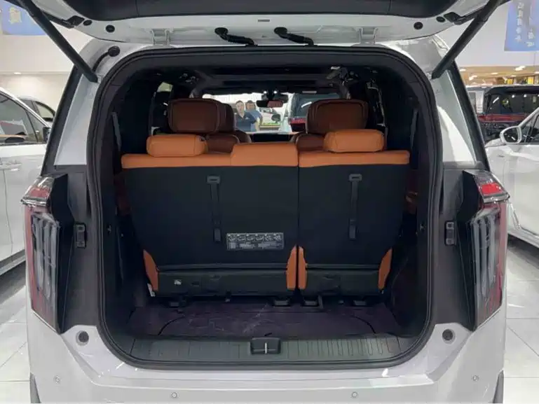 GAC Motor Trumpchi M8 — миниатюра 18