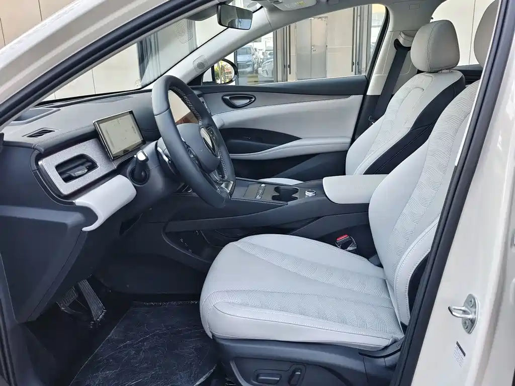 BYD Seal 06 — миниатюра 4