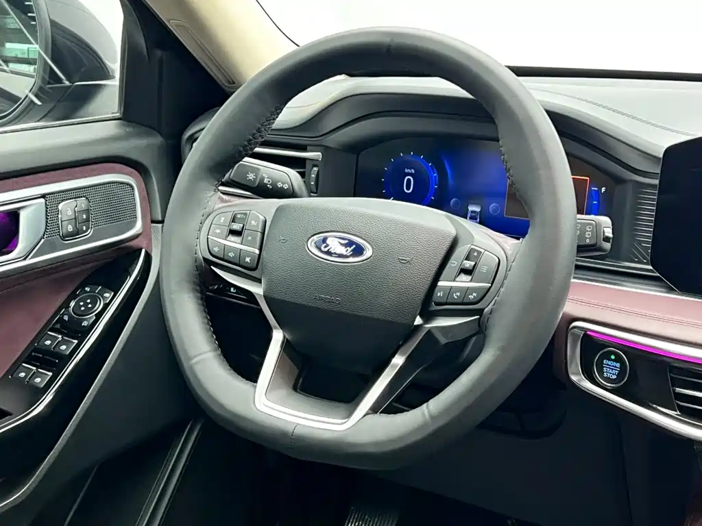 Ford Explorer — миниатюра 22