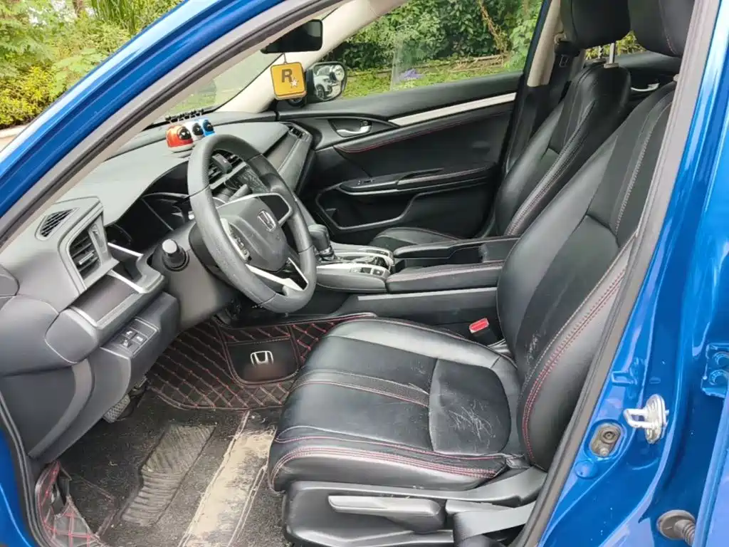 Honda Civic — миниатюра 15