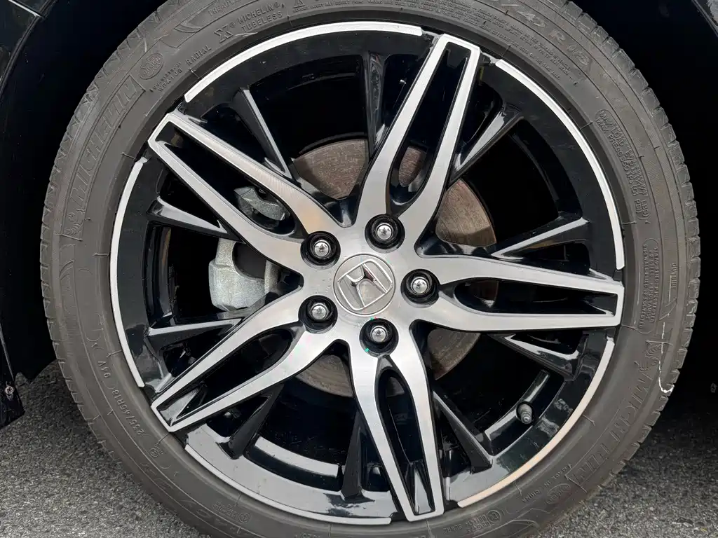 Honda Accord — миниатюра 4