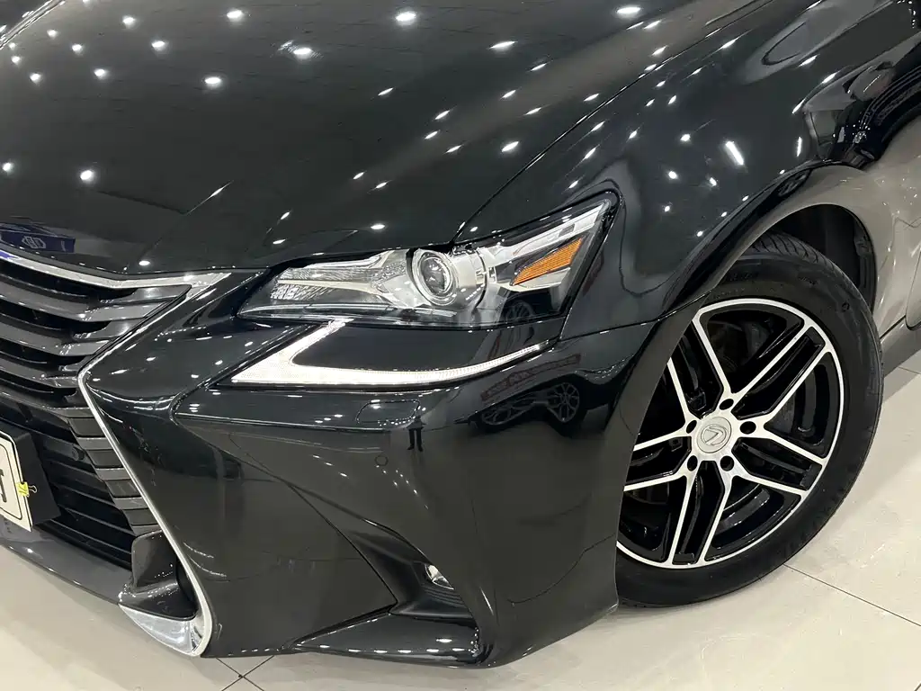 Lexus GS — миниатюра 24
