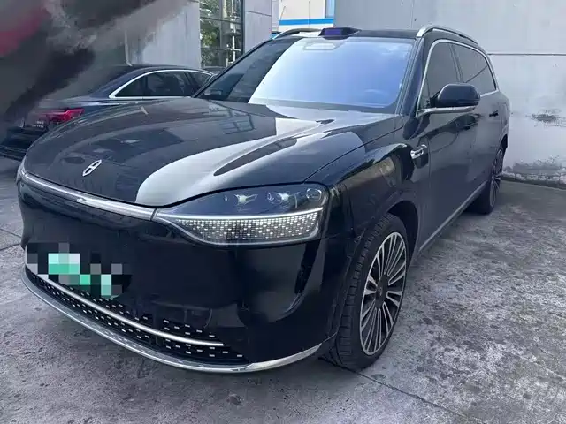 2025 Huawei M9