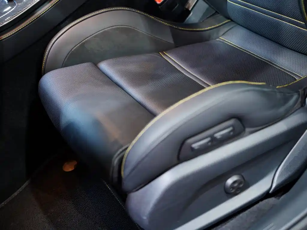 Mercedes-Benz E-Class AMG — миниатюра 13