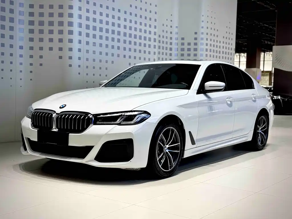BMW 5 Series (Import) 2023