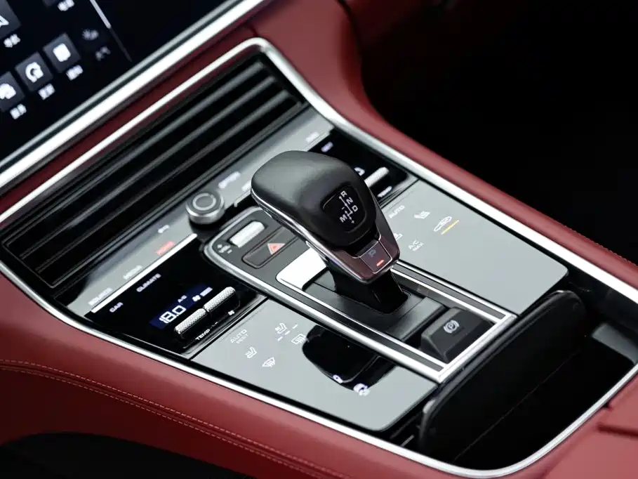 Porsche Panamera — миниатюра 17