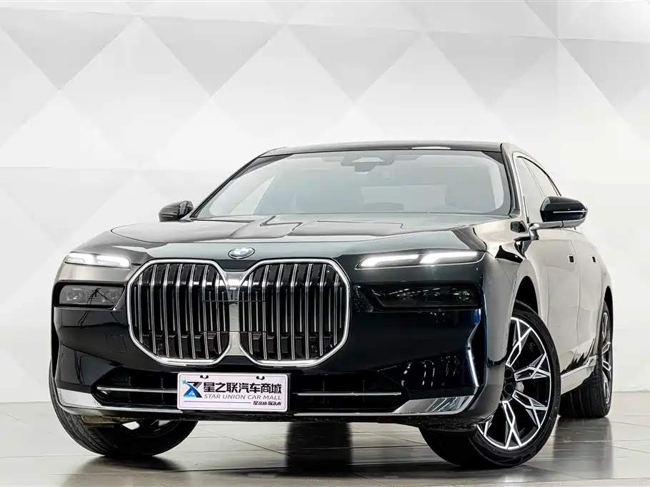 BMW 7 Series — миниатюра 3