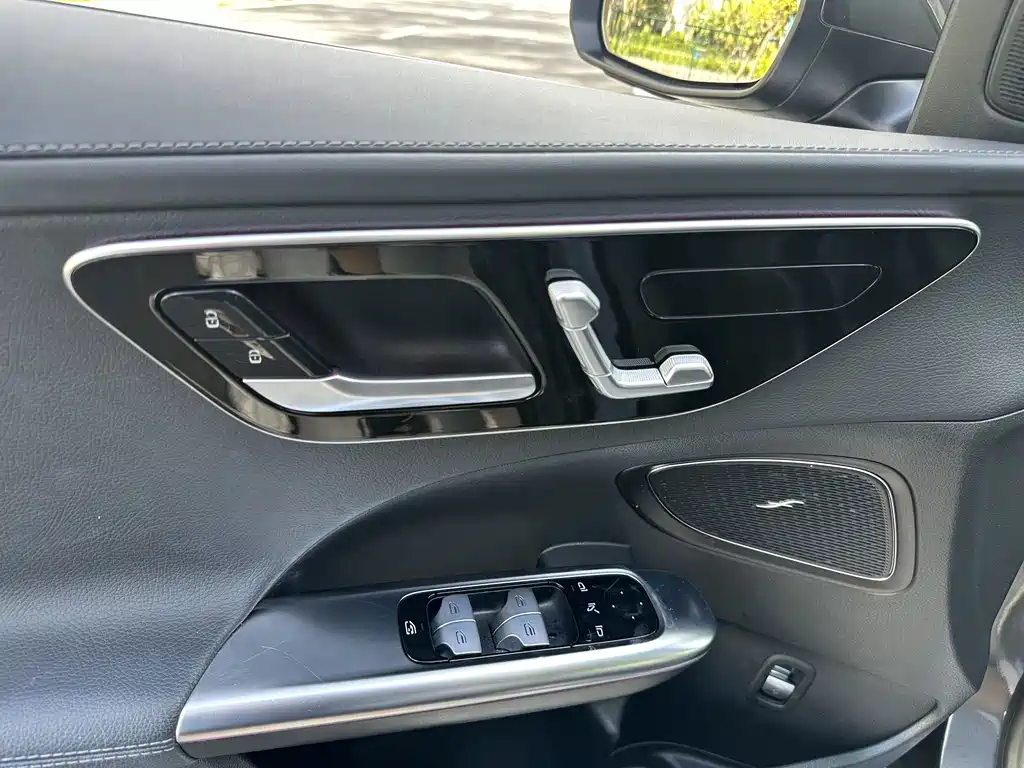 Mercedes-Benz C-Class — миниатюра 19