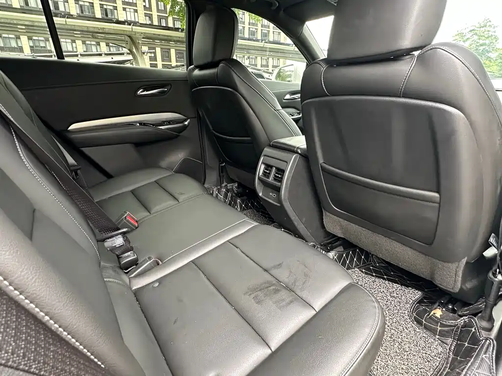 Cadillac XT4 — миниатюра 19
