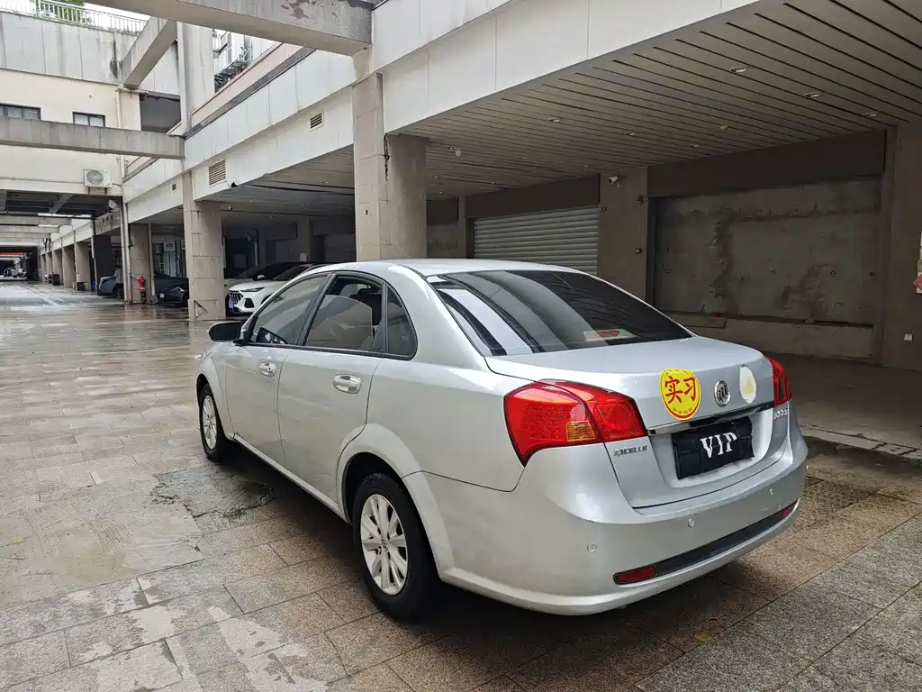 Buick Excelle — миниатюра 5