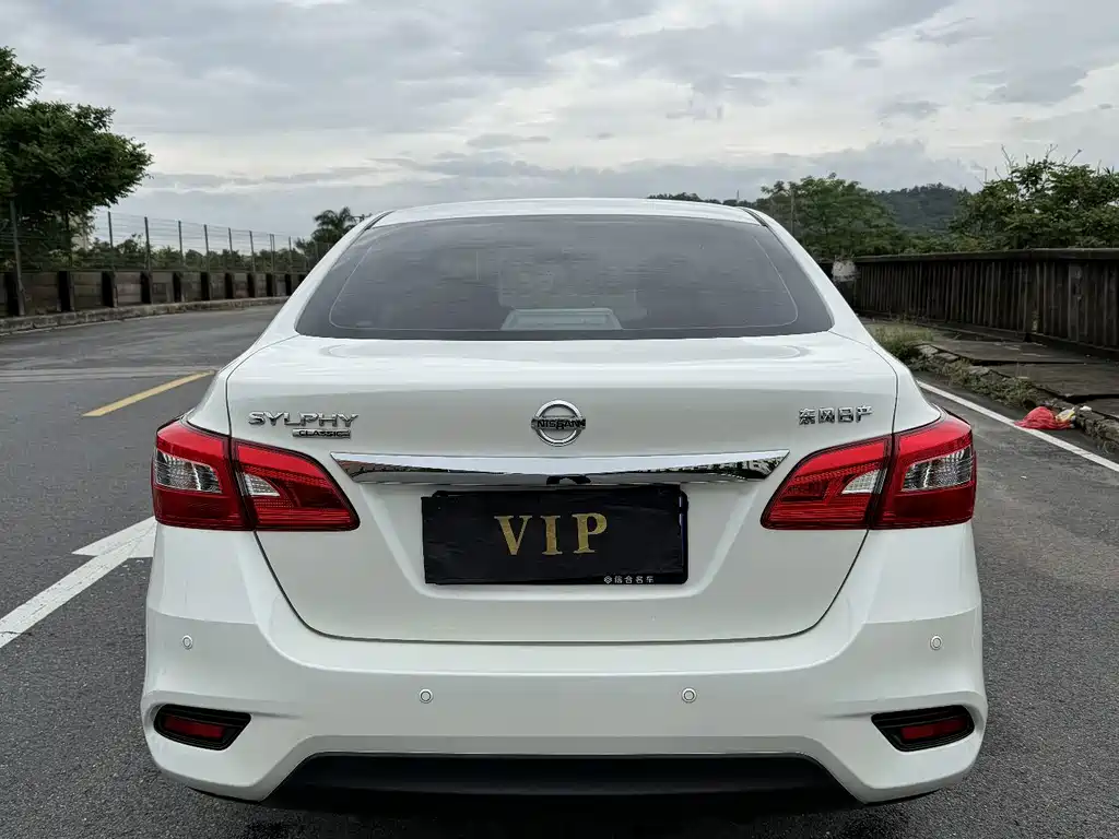 Nissan Sylphy — миниатюра 8