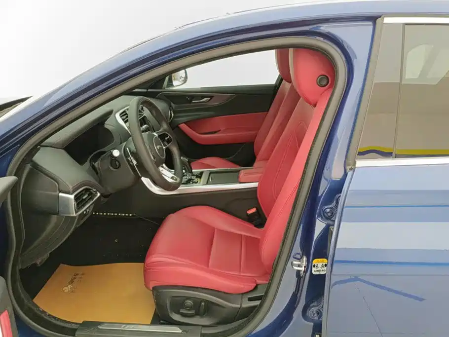 Jaguar XEL 2021 2.0T 250PS R-DYNAMIC S Sport
