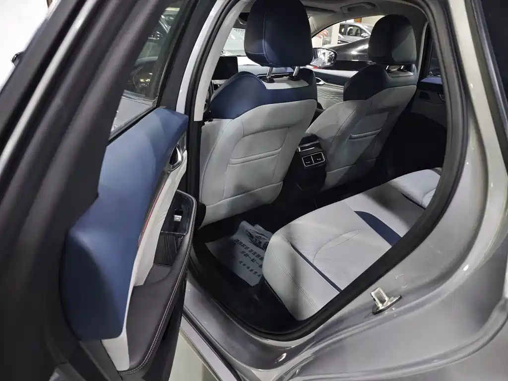 Geely Xingrui — миниатюра 2