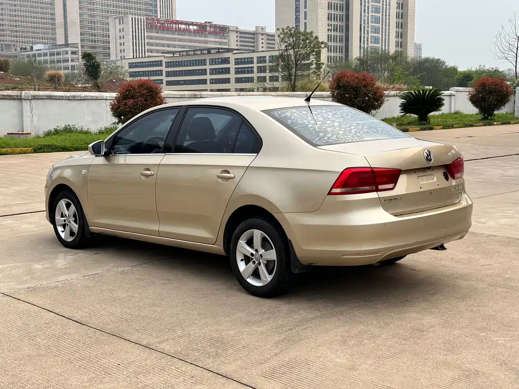 Volkswagen Santana 1.6L Auto Comfort Edition, фото 6