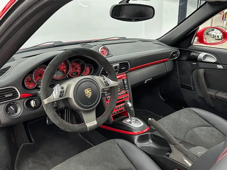 Porsche 911 2010 Carrera S 3.8L