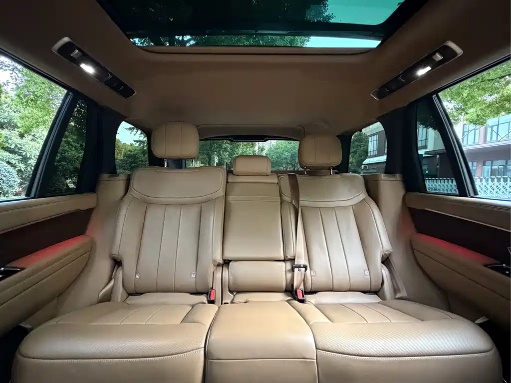 Land Rover Range Rover — миниатюра 12