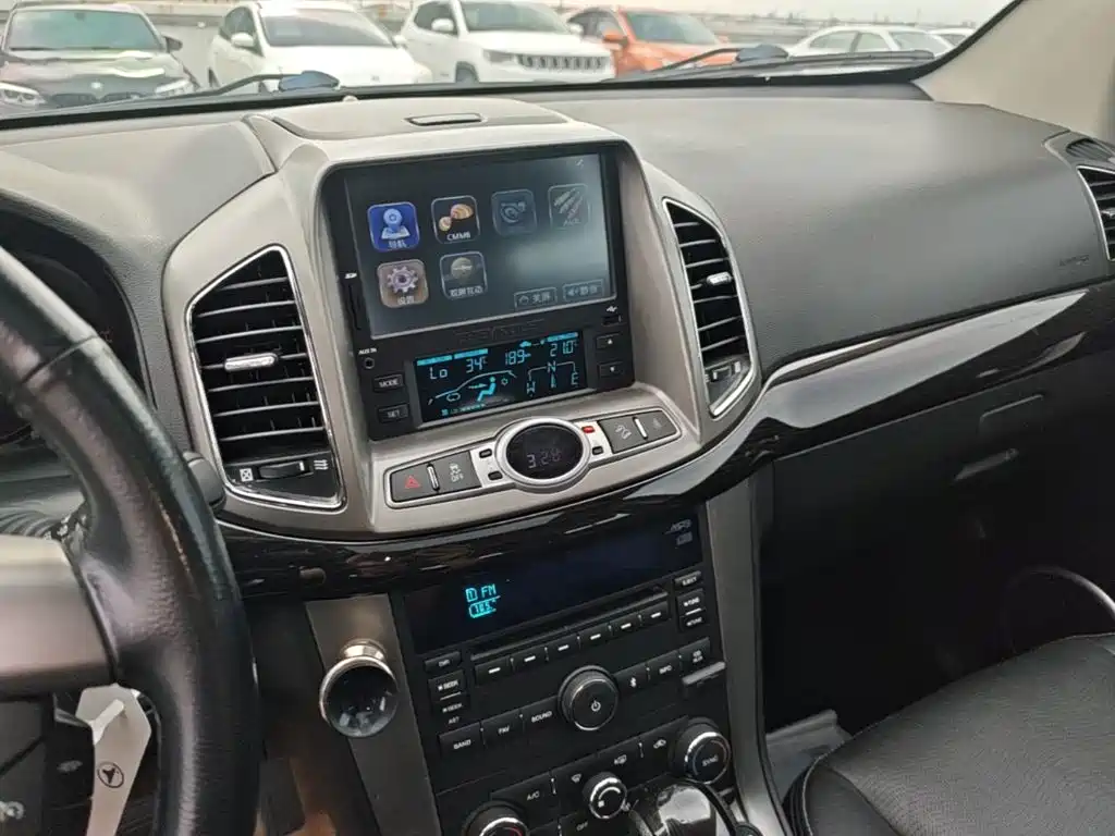 Chevrolet Captiva — миниатюра 13