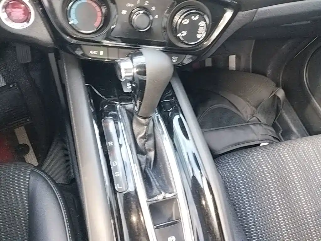Honda Vezel — миниатюра 14