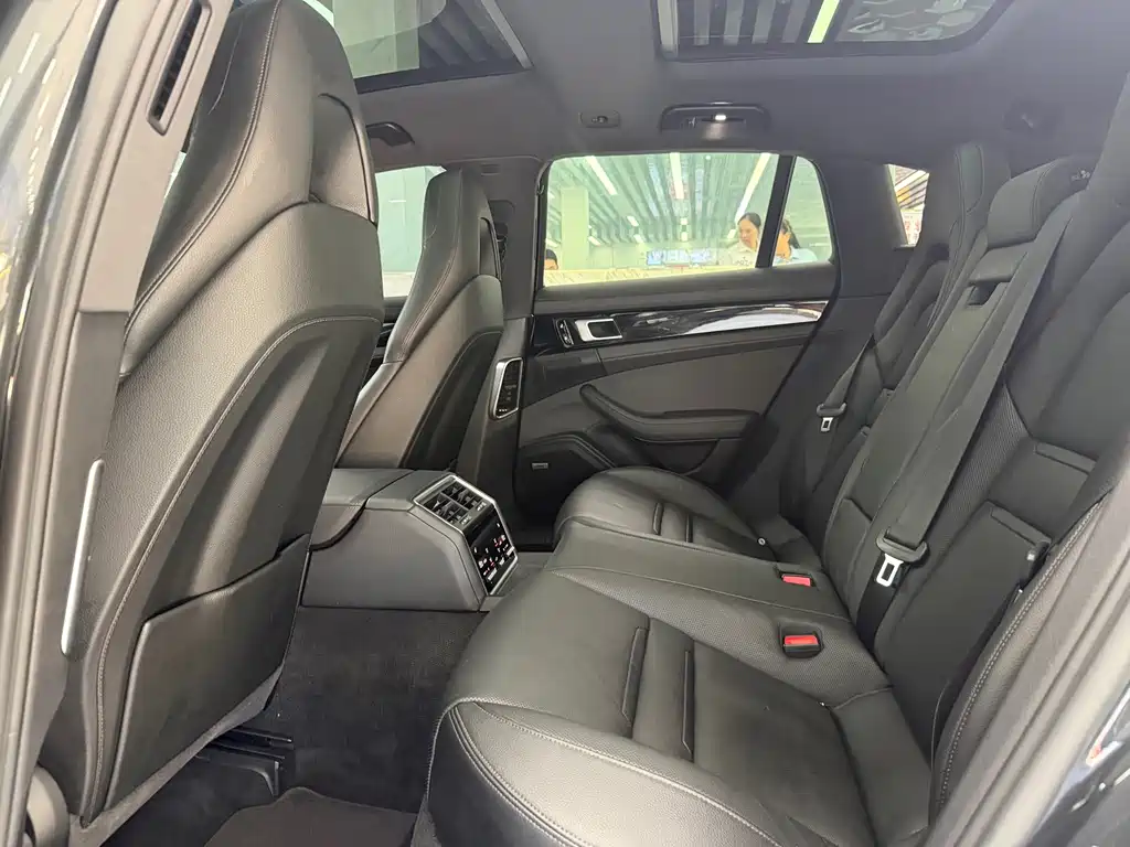 Porsche Panamera — миниатюра 13