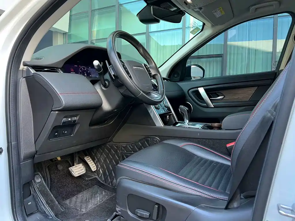 Land Rover Discovery Sport — миниатюра 7