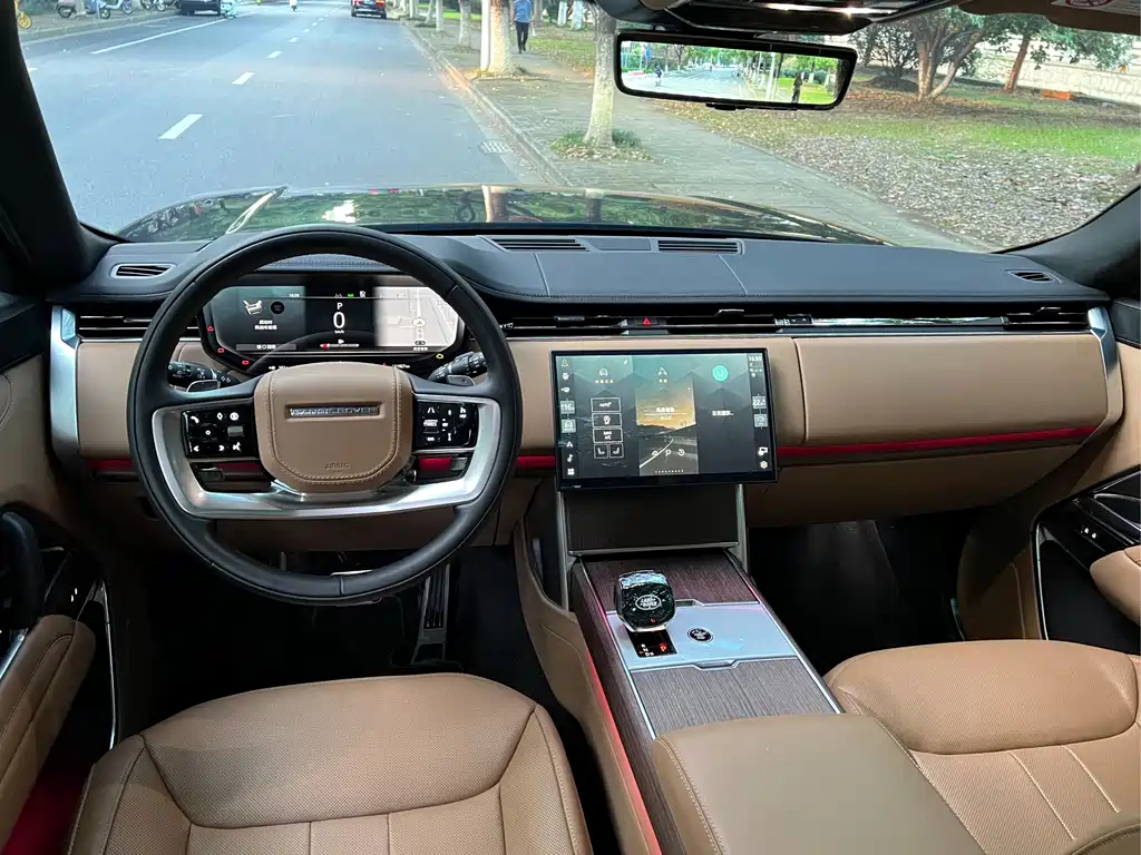 Land Rover Range Rover — миниатюра 15