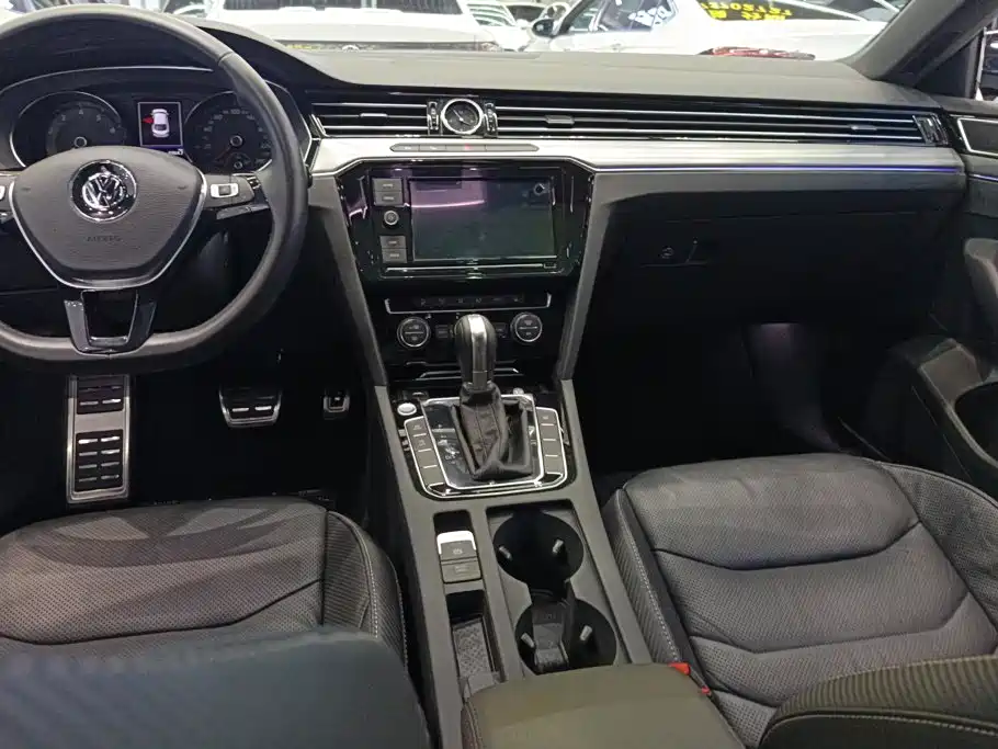 Volkswagen CC — миниатюра 13