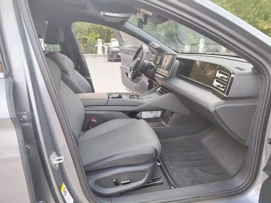 BYD Qin L — миниатюра 7