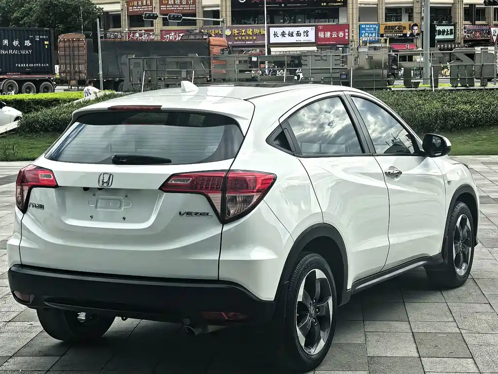 Honda Vezel — миниатюра 4