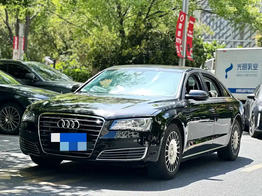 Audi A8 2013