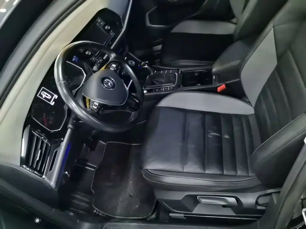 Volkswagen Sagitar — миниатюра 15