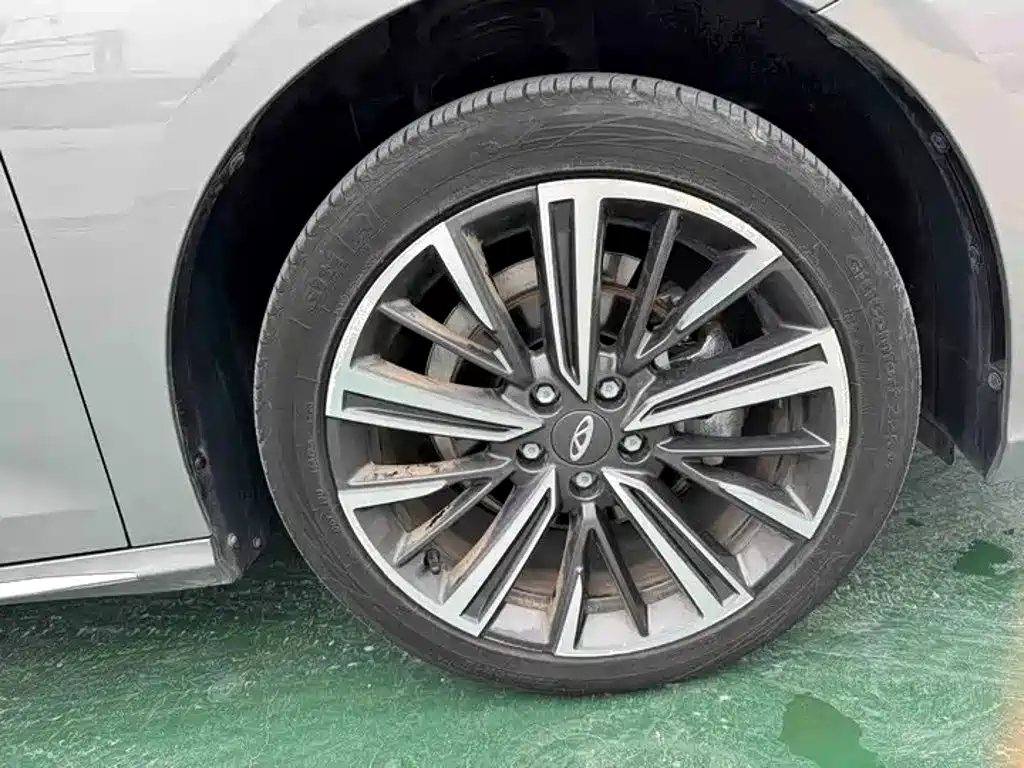 Chery Arrizo 8 — миниатюра 5