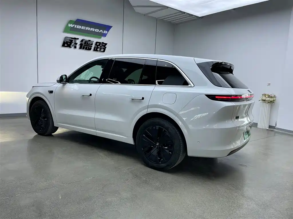 Li Auto IDEAL L6