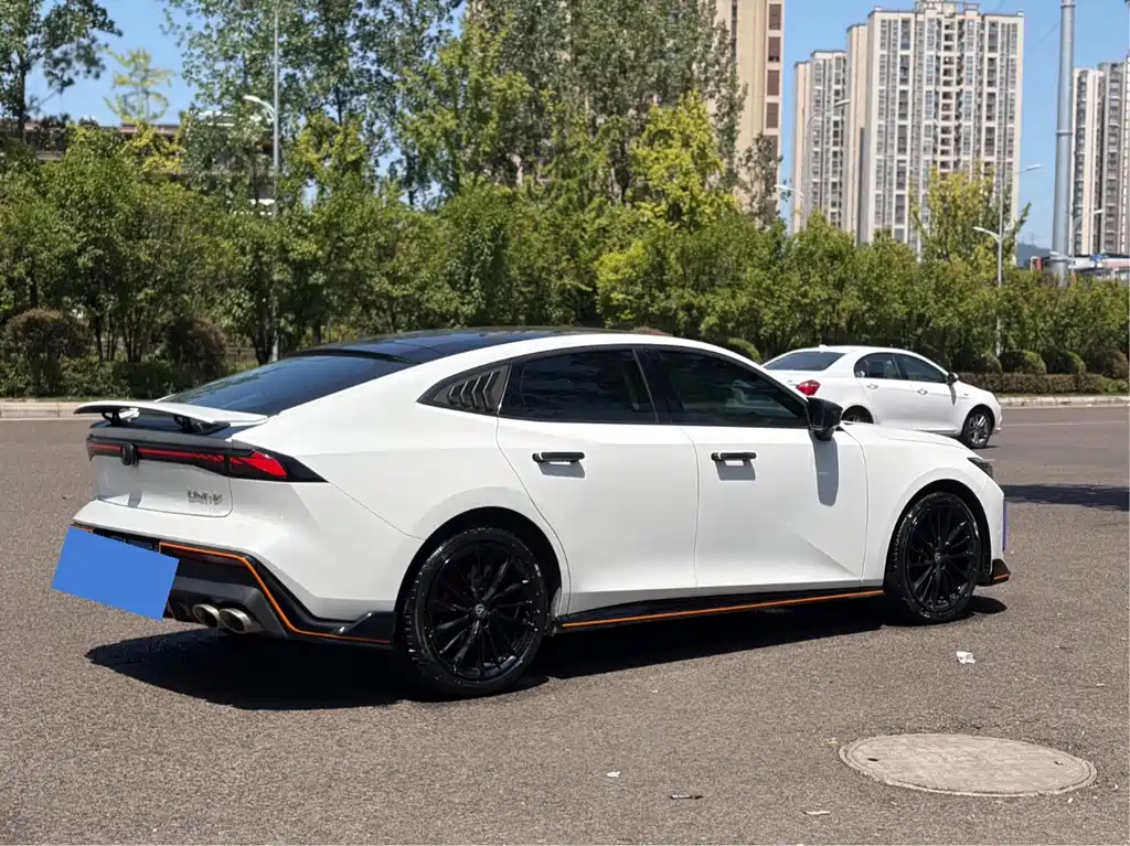 Changan UNI-V — миниатюра 3