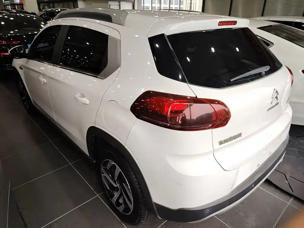Citroen C3-XR — миниатюра 5
