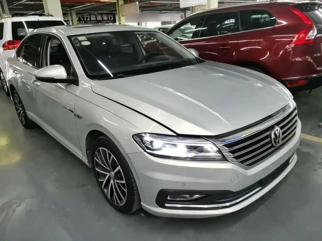 Volkswagen Lavida — миниатюра 4