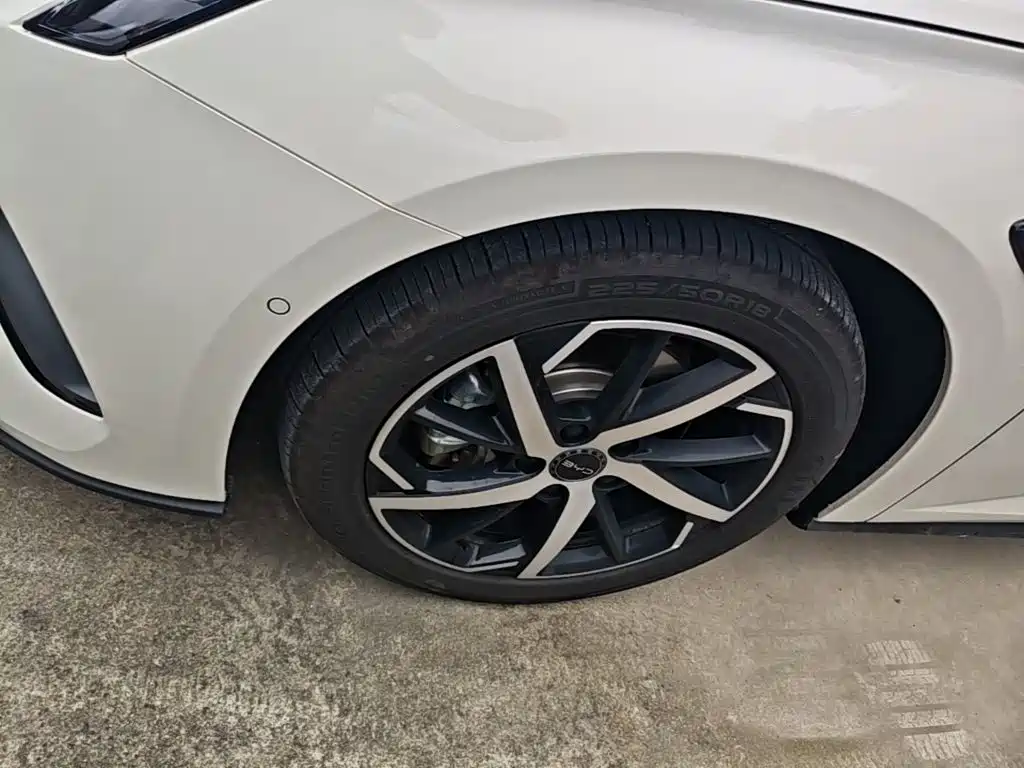 BYD Seal 07 DM-i — миниатюра 25