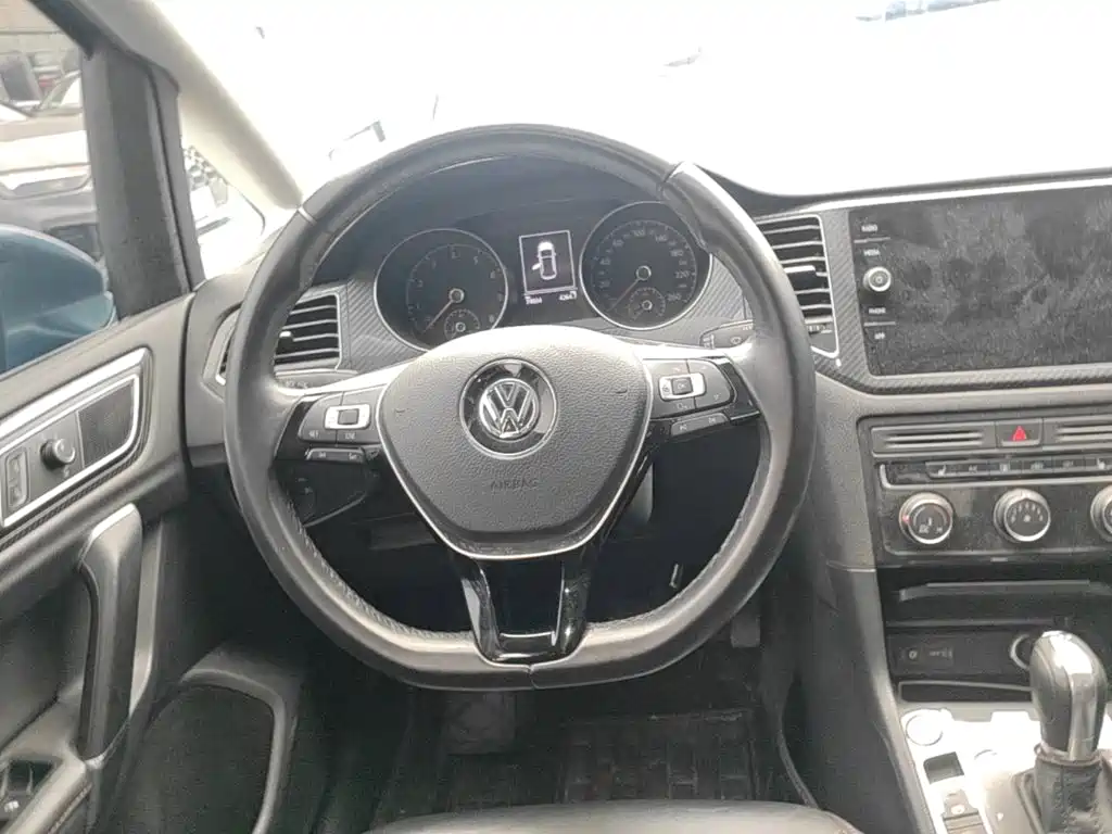 Volkswagen Golf Sportsvan — миниатюра 15