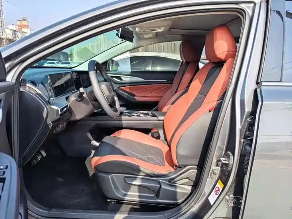 Changan Eado — миниатюра 10