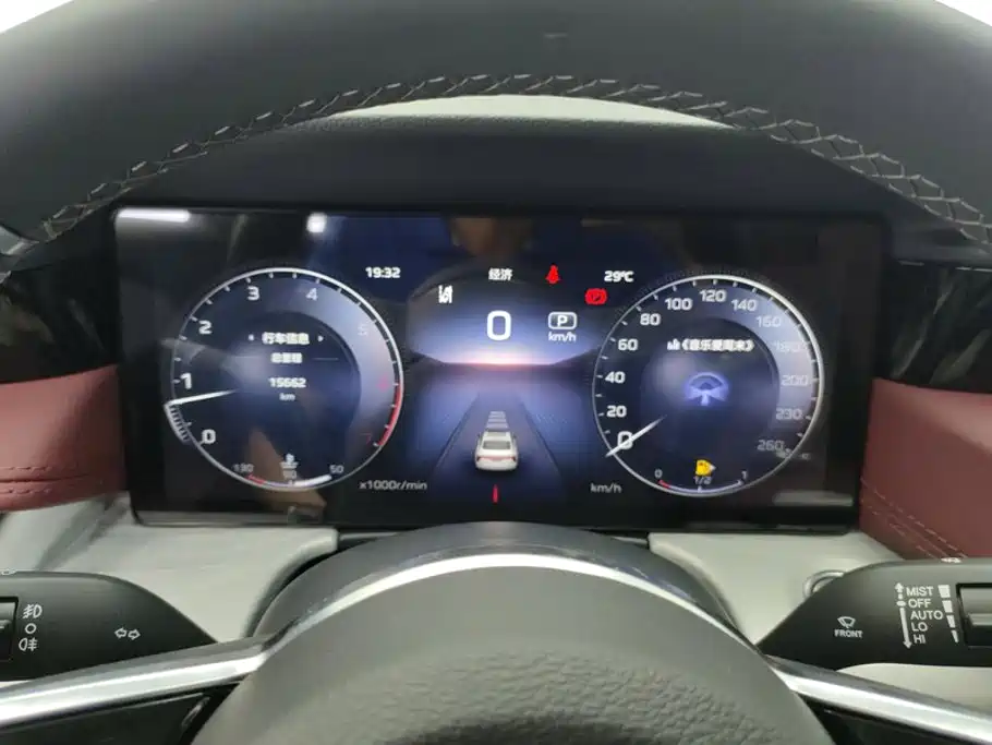 Hongqi Hongqi H5 — миниатюра 14
