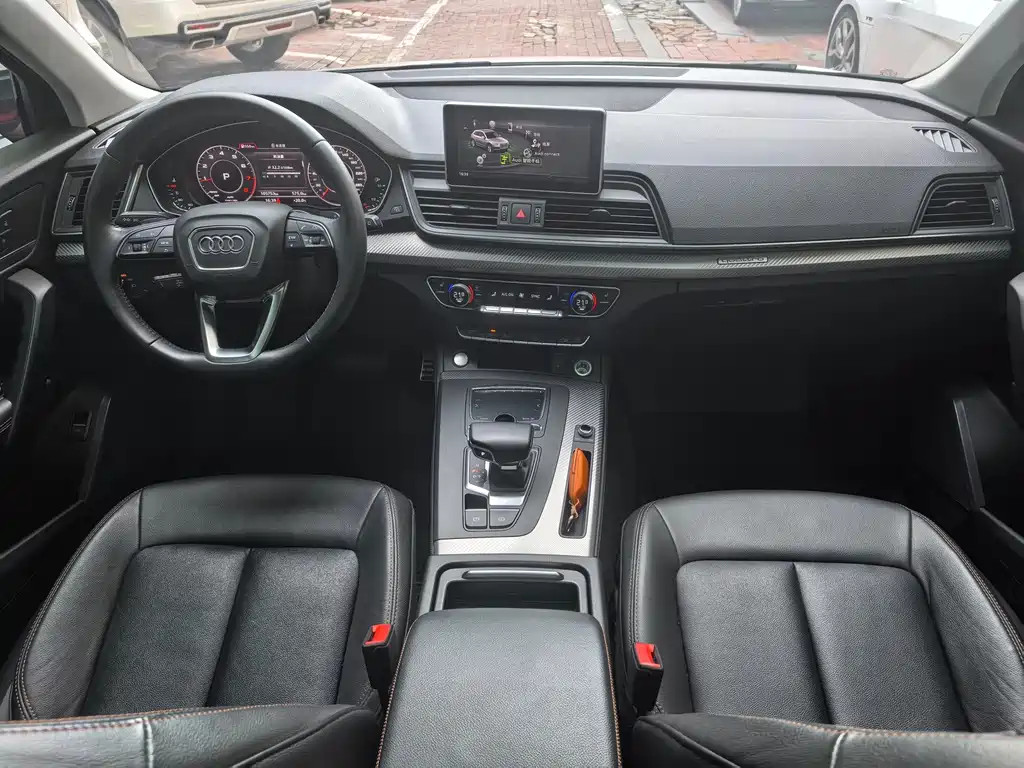 Audi Q5L — миниатюра 8