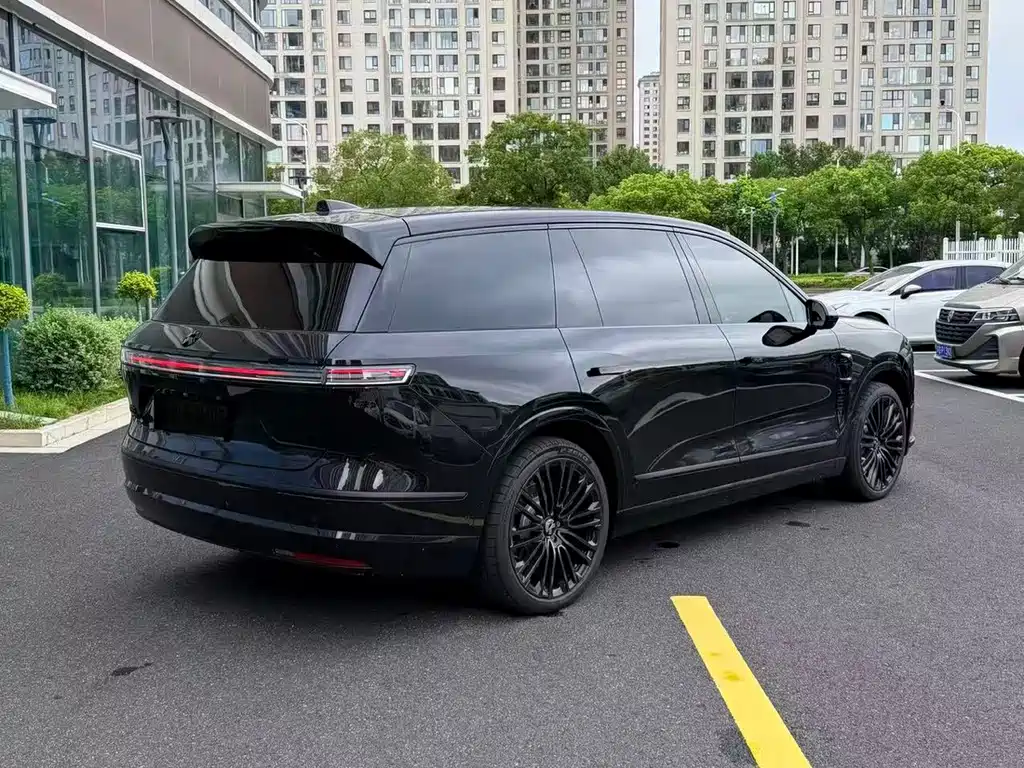 NIO ES8 — миниатюра 9
