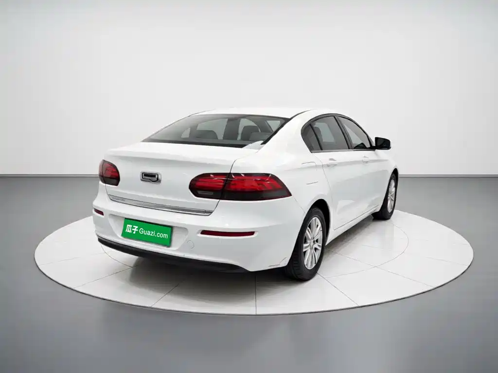 Qoros Qoros 3 — миниатюра 6