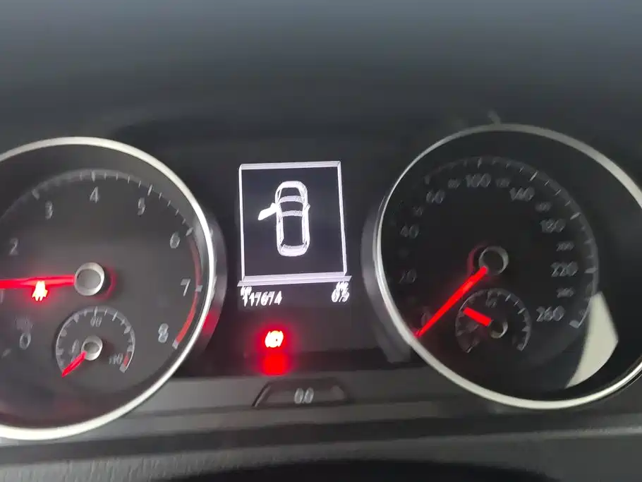 Volkswagen Golf — миниатюра 14