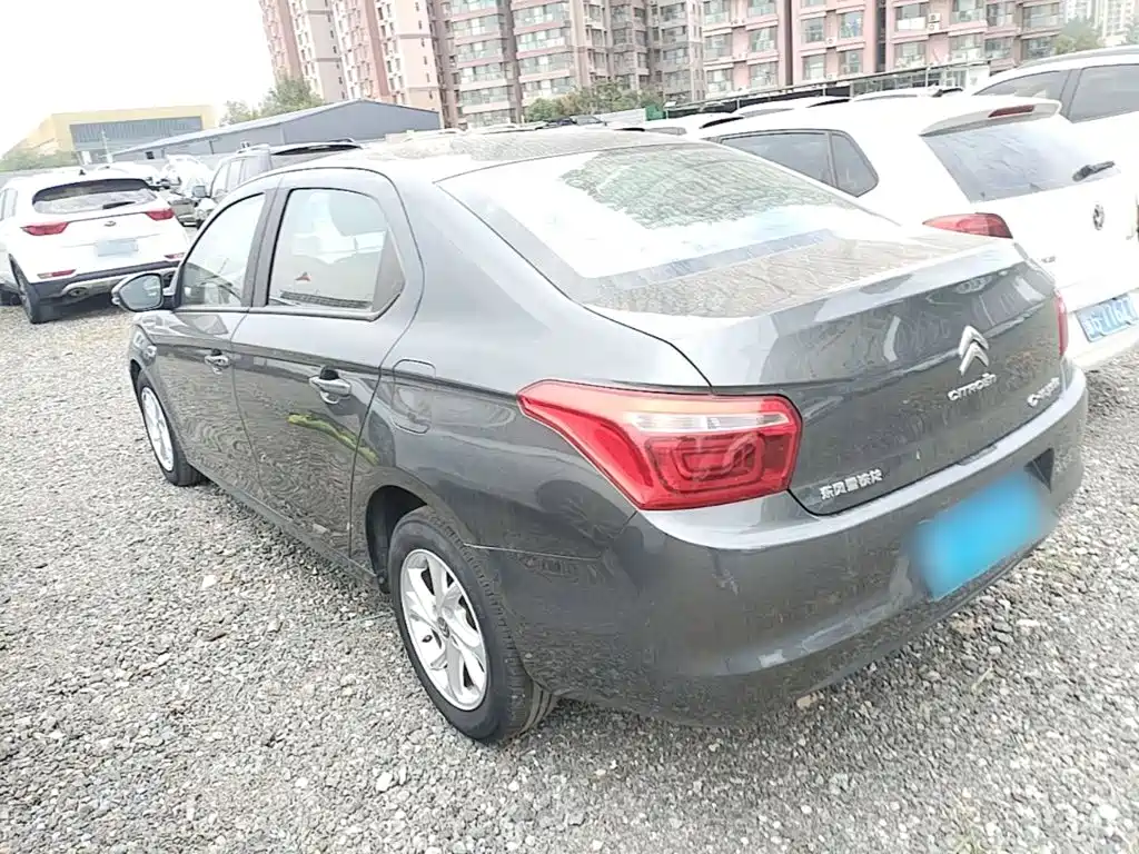 Citroen Elysee — миниатюра 5
