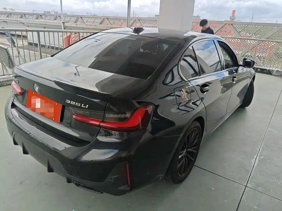 BMW 3 Series — миниатюра 3