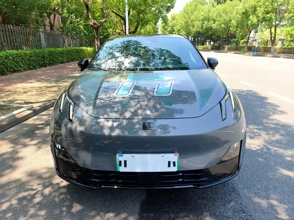 2024 Lynk & Co Z20 - zdjęcie 1 z 11