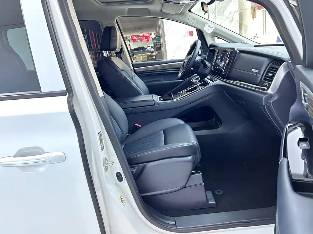 GAC M8 2023 390T Luxury